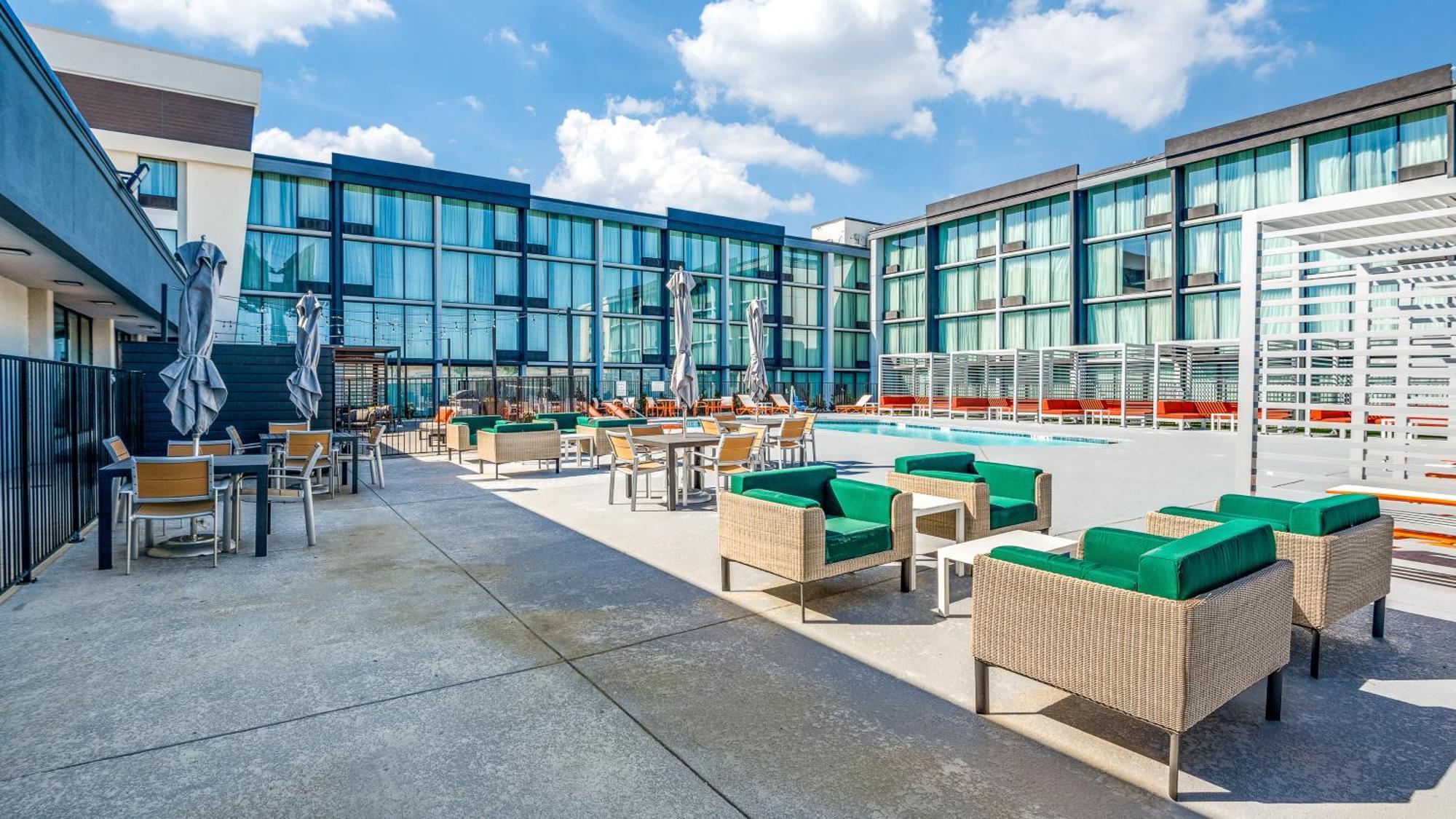 Staybridge Suites Dallas Market Ctr Love Field, An Ihg Hotel Exterior foto